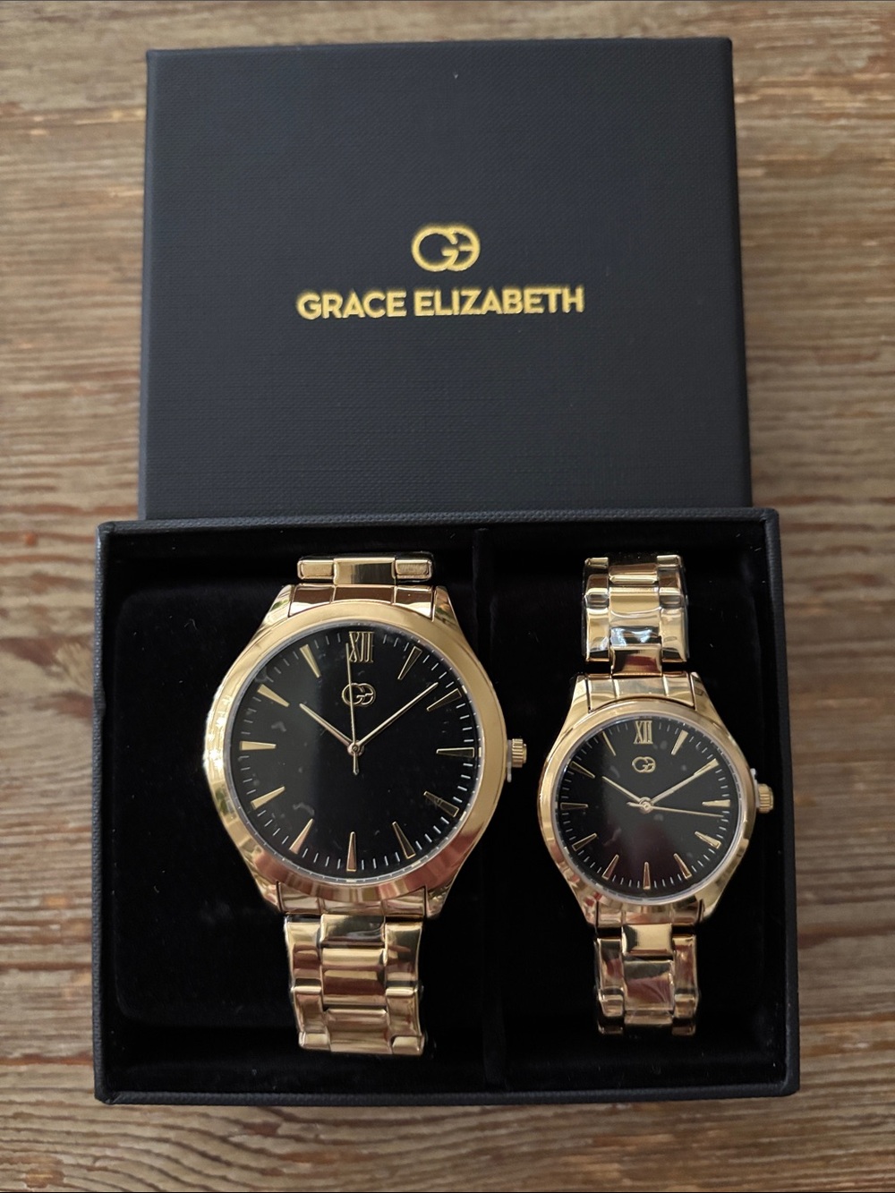 Duo Pair of His & Hers Quartz Watches - New